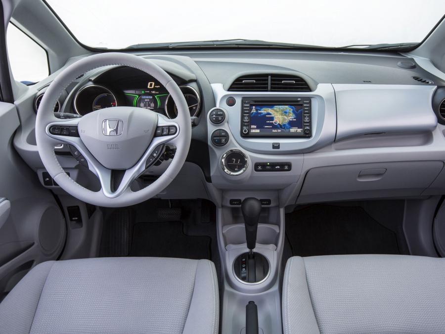  Honda Fit EV 2012 года  (фото 23 из 33)